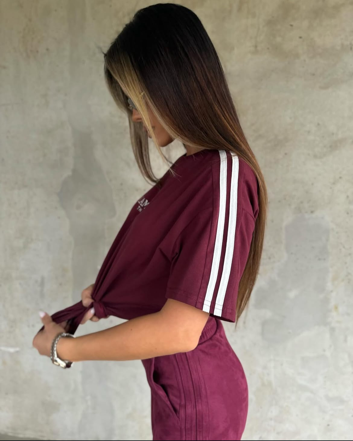 T-shirt z lampasami La Manuel Shoot bordowy