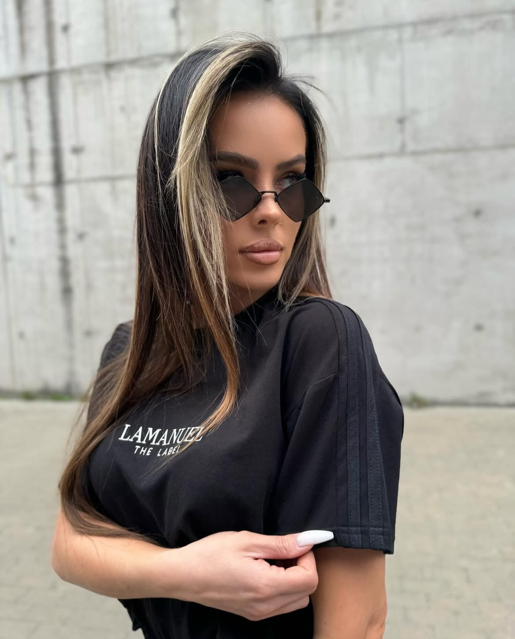 T-shirt z lampasami La Manuel Shoot czarny