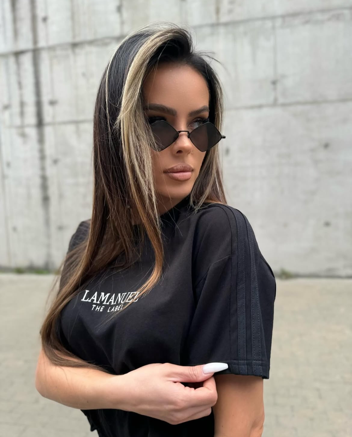 T-shirt z lampasami La Manuel Shoot czarny